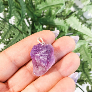 S1774 Natural amethyst raw stone crystal pendant silver necklace australia. buy raw amethyst crystal jewellery australia. gemrox sydney 1