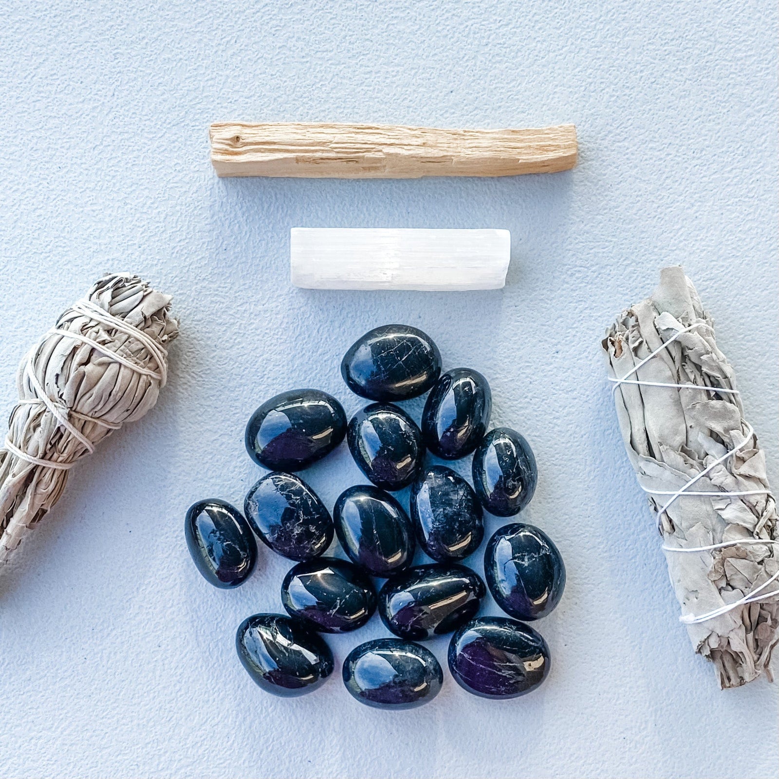 s1522 black tourmaline crystal tumbled stone 3cm australia. tumbled black tourmaline crystal australia. gemrox sydney 15