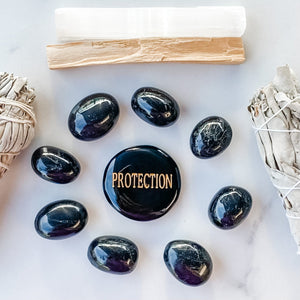 s1522 black tourmaline crystal tumbled stone 3cm australia. tumbled black tourmaline crystal australia. gemrox sydney 15