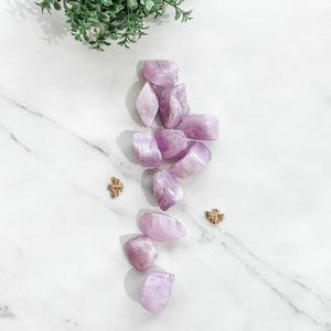 S1188 Kunzite crystals tumbled stones australia.Natural polished kunzite pink lilac tumbled stones australia.Crystals australia.Gemrox sydney 1