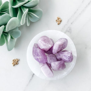 S1188 Kunzite crystals tumbled stones australia.Natural polished kunzite pink lilac tumbled stones australia.Crystals australia.Gemrox sydney 1