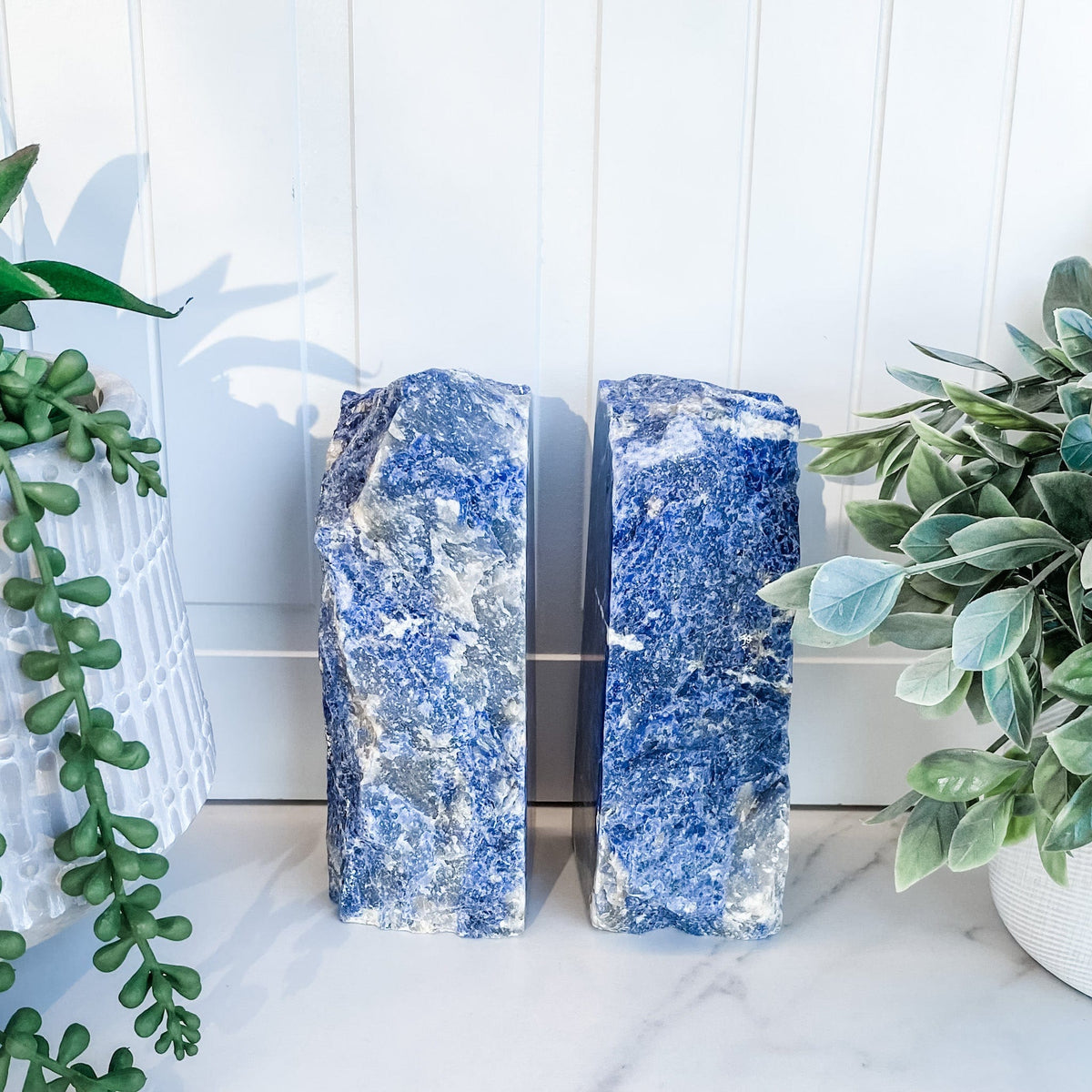 S1235 Sodalite crystal stone bookends australia.Sodalite stone book ends australia. Blue sodalite crystal bookends australia. gemrox sydney 1