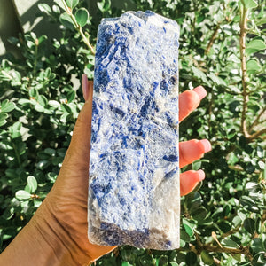 S1235 Sodalite crystal stone bookends australia.Sodalite stone book ends australia. Blue sodalite crystal bookends australia. gemrox sydney 1