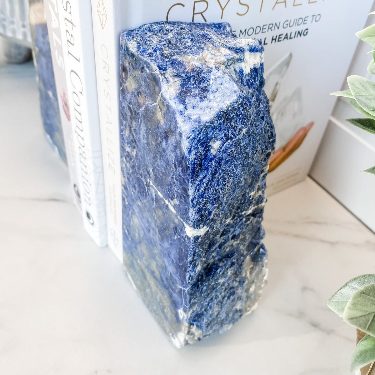 S1235 Sodalite crystal stone bookends australia.Sodalite stone book ends australia. Blue sodalite crystal bookends australia. gemrox sydney 1