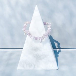 Kunzite crystal chip stone stretch bracelet australia