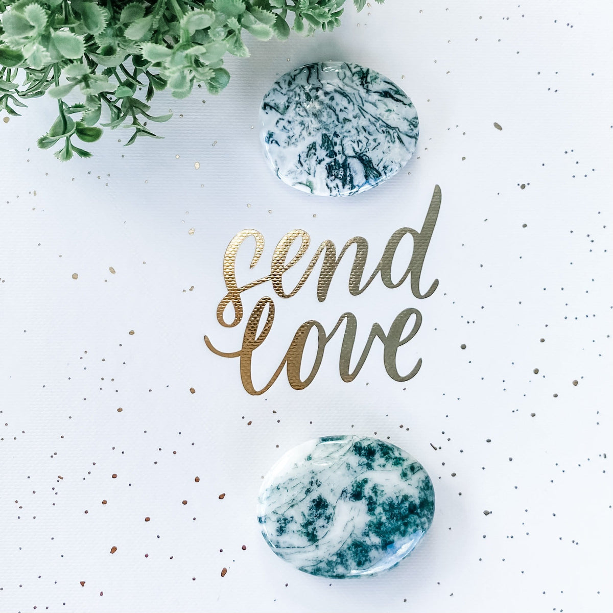 Moss agate crystal palmstone 4cm gemrox australia