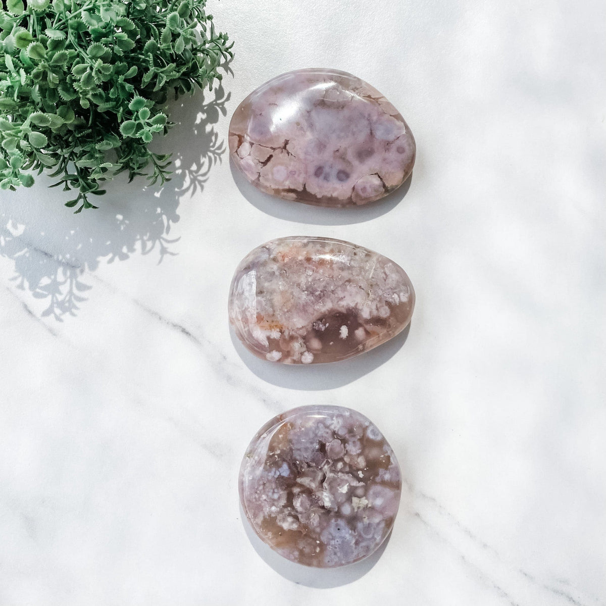 Flower Agate Palm Stone