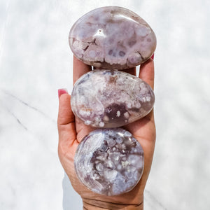 s1039 flower agate crystal palm stone healing meditation worry stone crystals australia gemrox 9.jpg