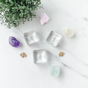 s1042 glass crystal sphere stand 3.5cm 4cm or 5cm spheres.crystals australia gemrox sydney 1