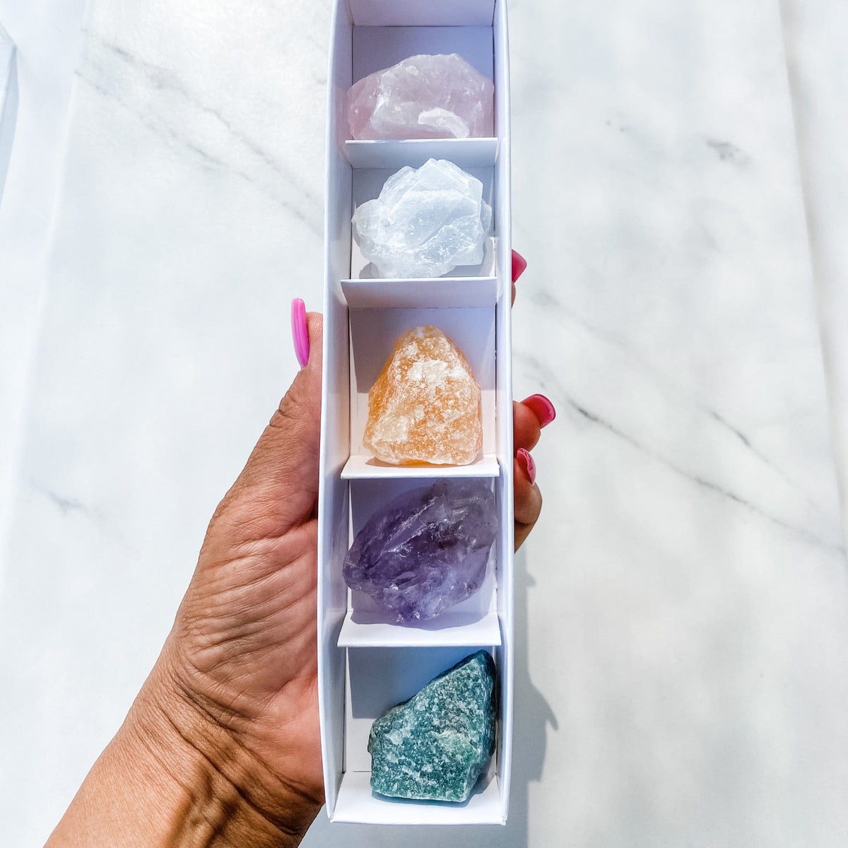 s1112 rocks box set of 5 raw stones crystal kit australia amethyst calcite rose quartz green aventurine gemrox 1