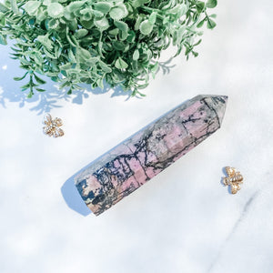 s1171 rhodonite crystal tower generator point australia.natural rhodonite tower australia.crystals australia.gemrox sydney 1