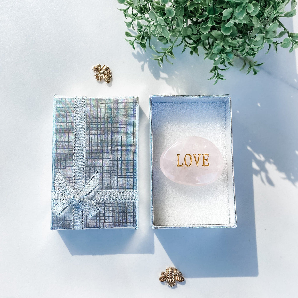 s1232 rose quartz crystal engraved love palm stone australia.rose quartz gold engraved love stone australia.crystals australia gemrox sydney 1