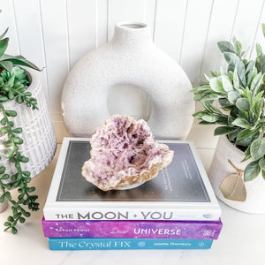 s1256 pink amethyst crystal cluster geode stone australia. amethyst pink geode australia.pink amethyst geode australia.crystals australia gemrox sydney 1