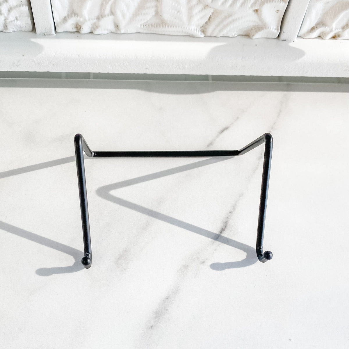 s1290 black iron metal crystal mineral specimen stand holder australia.crystal stand holder australia.Crystal and cluster stand australia.gemrox sydney 1