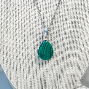 s1383 malachite crystal tear drop shape stone pendant necklace 42cm silver stainless steel australia gemrox sydney 1