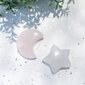 s1472 pink rose quartz moon and star shaped crystal stone set of 2 australia. carved moon and carved star shaped rose quartz stone australia.gemrox sydney 1