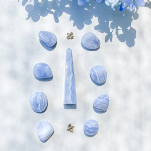 s1483 blue lace agate 2cm 3cm tumbled stones healing chakra stones australia. gemrox sydney 1