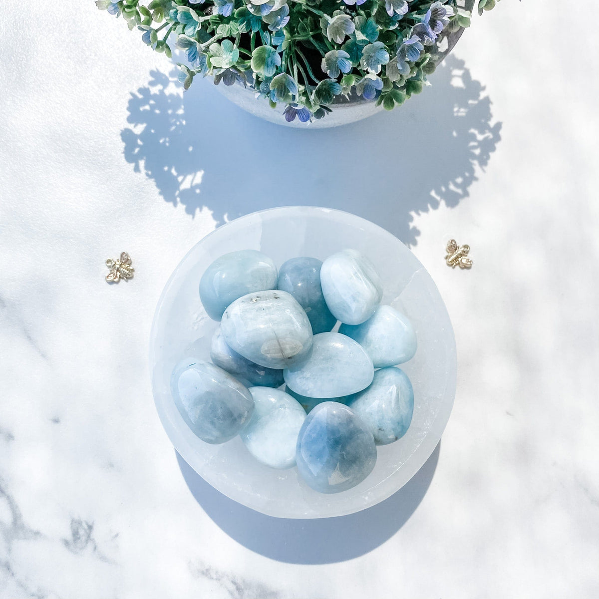 s1485 aquamarine crystal tumbled stone 3cm to 3.5cm australia. blue aquamarine tumbled stones australia.gemrox sydney 1