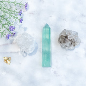 s1499 green fluorite crystal tower generator 8.5cm obelisk australia. fluorite tower australia.gemrox sydney 1