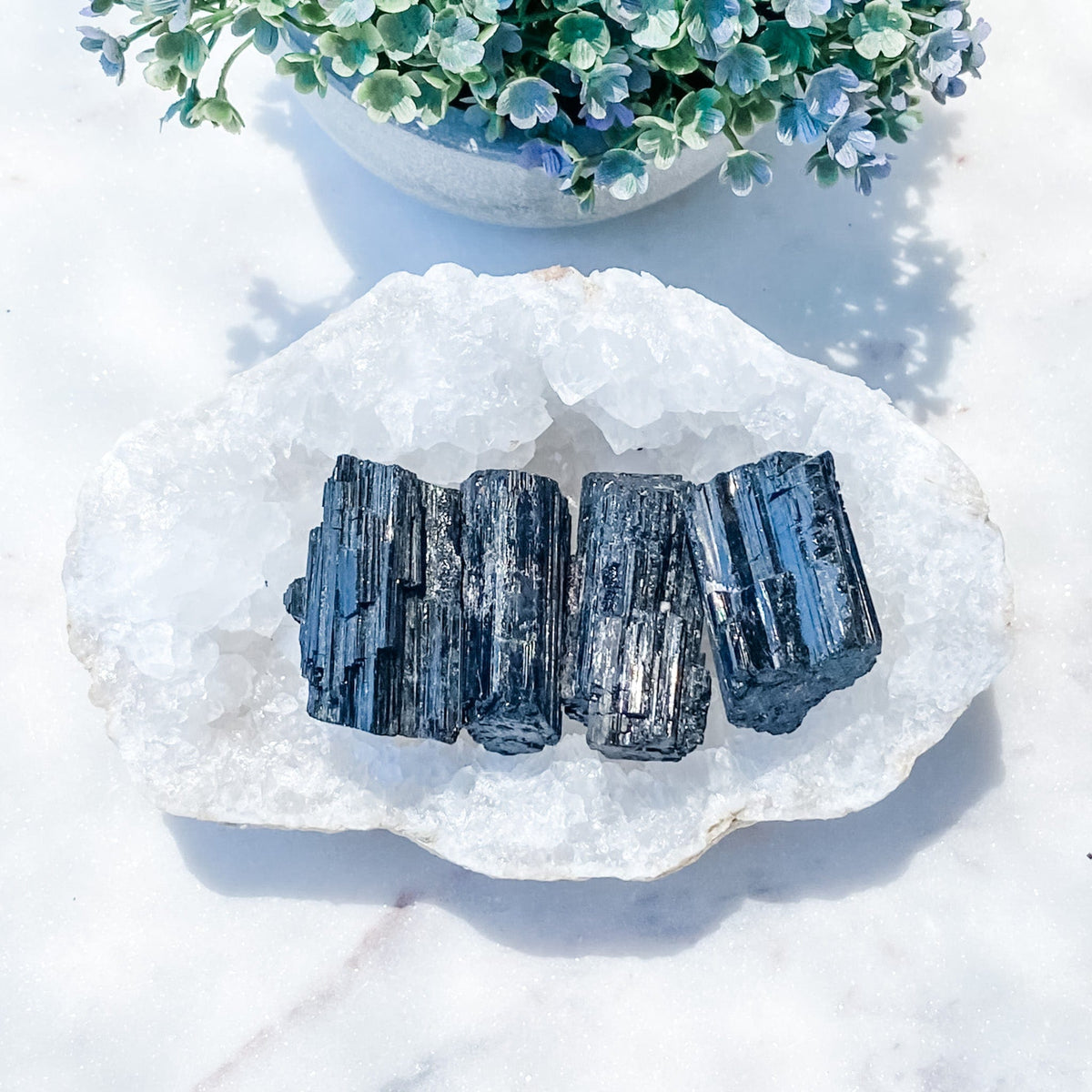 s1550 black tourmaline raw stone rough 4cm australia. raw black tourmaline stone 4cm australia.gemrox sydney 1