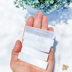 s1568 selenite crystal bar stick 5cm australia. selenite charging cleansing stick australia. gemrox sydney 1