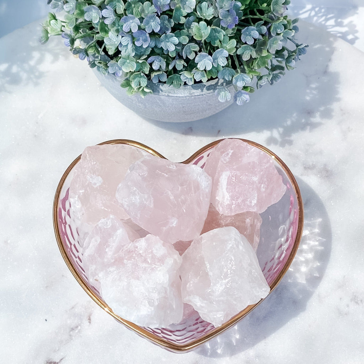 s1572 natural rose quartz crystal raw rough 4cm chunk stone australia. rose quartz raw stones australia. gemrox sydney 1