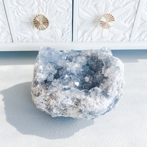 s1602 large celestite blue crystal cluster geode 2255 grams or 2 kilos 13cm australia. celestite crystal geode cluster australia. gemrox sydney 40