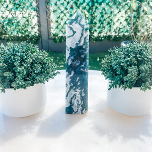 s1607 moss agate crystal tower generator australia. moss agate green crystal tower with druzy australia. gemrox sydney 1