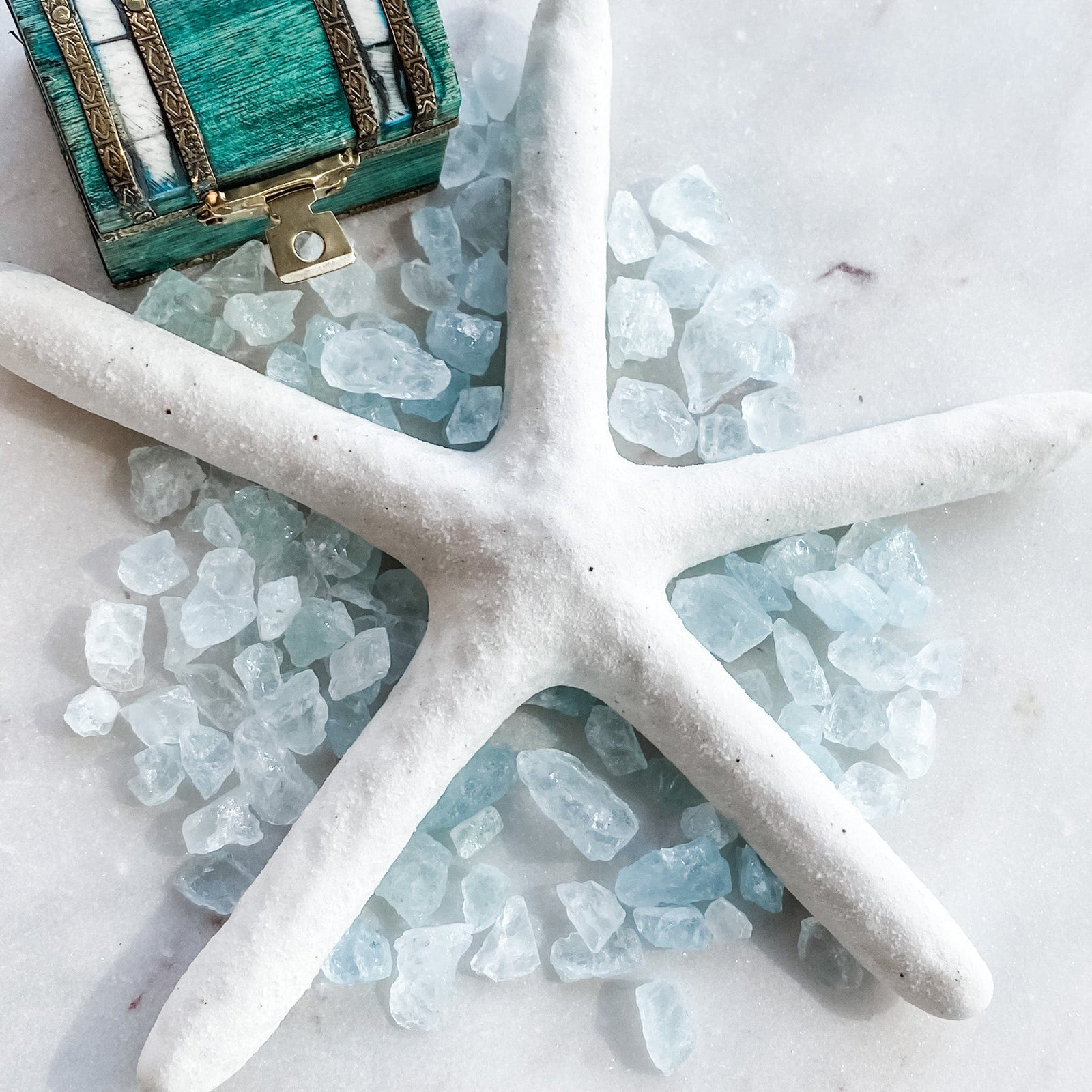 s1641 aquamarine crystal chips raw fragmments stones australia. aquamarine crystal chip bulk wholesale pack australia. gemrox sydney 1