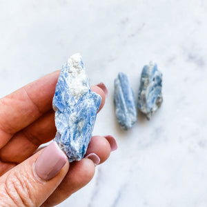 Blue Kyanite Raw Stone Elongated-5cm