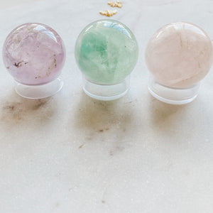 plastic crystal sphere ball egg display stand holder