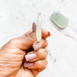 jade crystal healing meditation palmstone australia