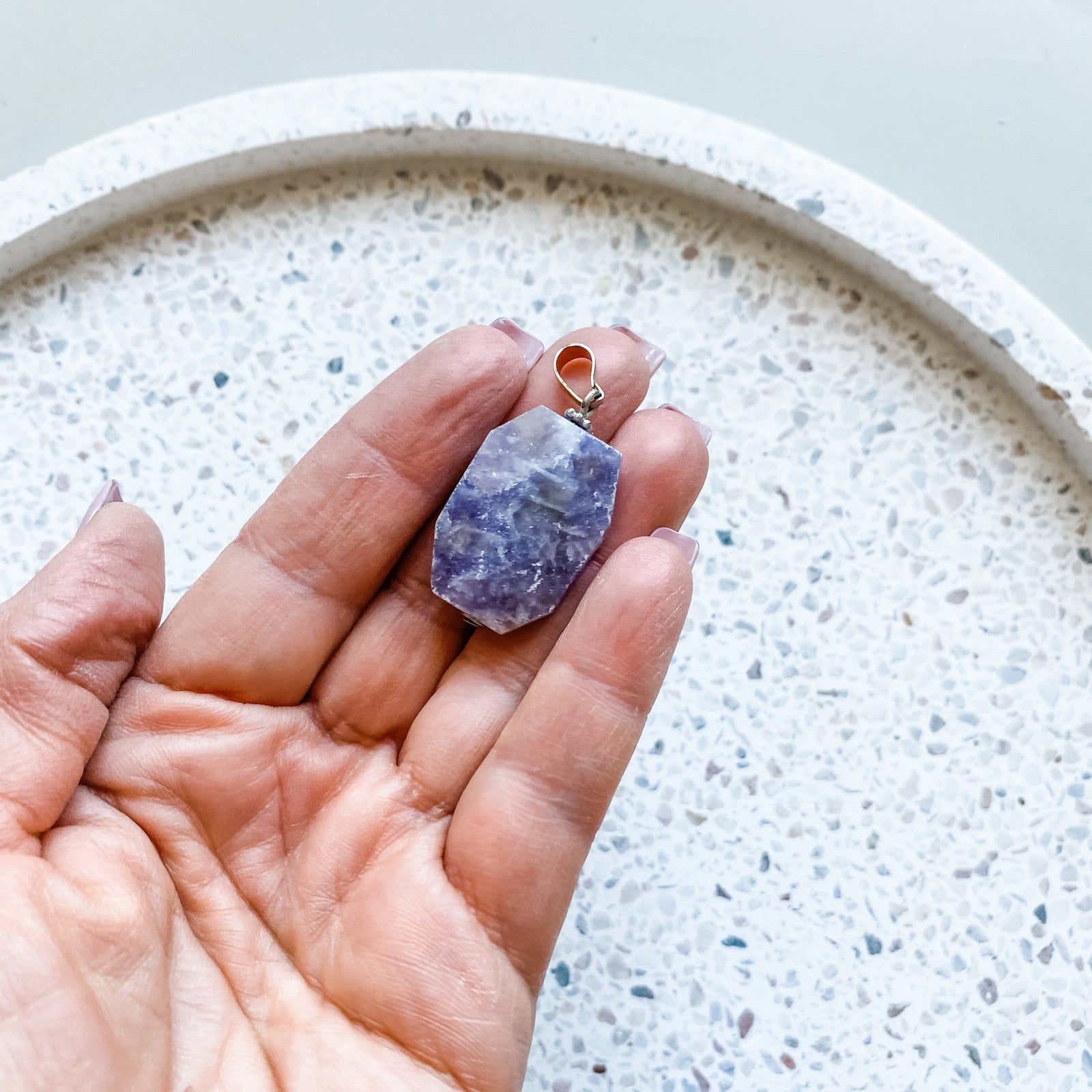 amethyst stone pendant