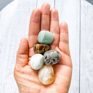 s706 Manifest money wealth prosperity crystal kit tumbles stones australia crystal kits australia gemrix sydney