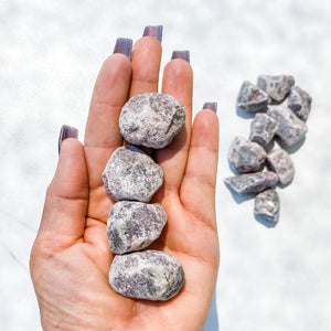 s900 Rhodonite raw rough stone gemrox australia