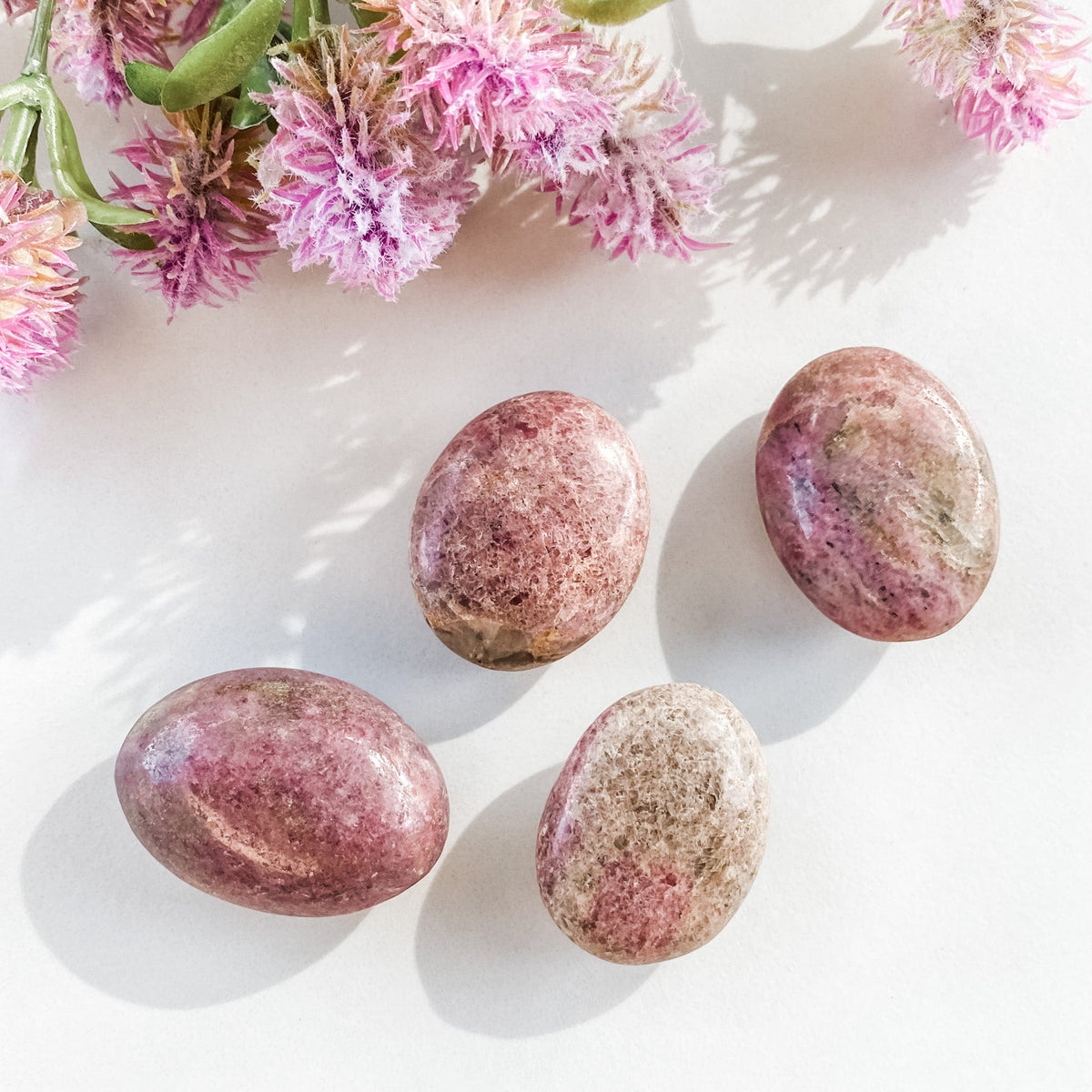 S1761 Rhodonite crystal palm stone palmstones 4cm australia. Rhodonite worry stone meditation stone australia. gemrox sydney 1