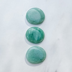 S1762 Green Aventurine crystal pocket palm stone palmstones 4cm australia. aventurine palmstones australia. gemrox sydney 1