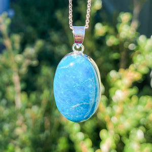 S1769 Blue apatite crystal oval shaped bevel cut stone pendant necklace australia. blue apatite jewellery australia. gemrox sydney 1