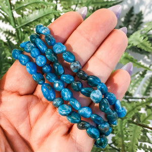 S1777 Blue Apatite crystal mini tumbled stone stretch elastic beaded bracelet australia. blue apatite crystal bracelet jewellery australia.gemrox sydney 1