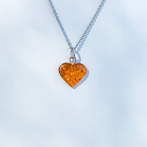 S1790 Amber heart shaped silver metal pendant necklace australia. real genuine amber jewellery necklace australia.gemrox sydney 1