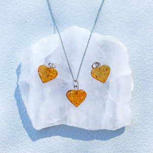 S1790 Amber heart shaped silver metal pendant necklace australia. real genuine amber jewellery necklace australia.gemrox sydney 1