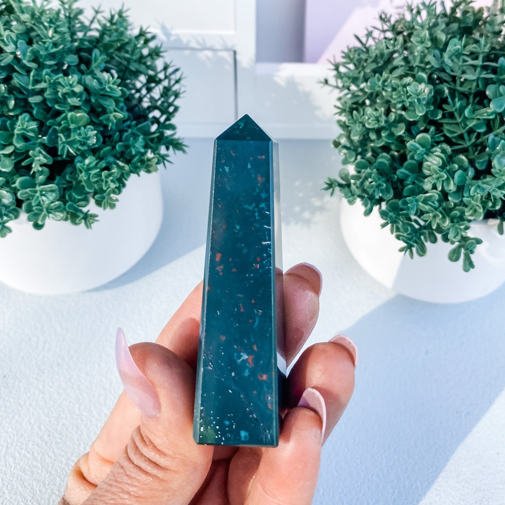 S1796 Bloodstone crystal tower generator point 7.5cm australia. buy bloodstone crystal towers australia. gemrox sydney 1