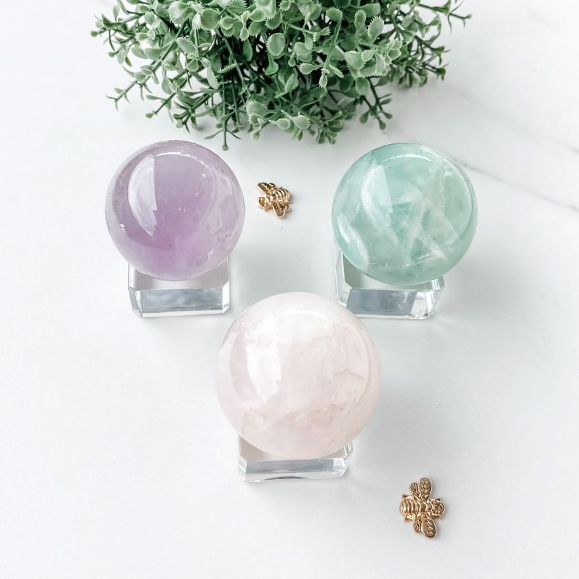 crystal ball crystal sphere australia rose quartz 4cm sphere amethyst 4cm sphere fluorite 4cm sphere sphere stand sphere holder crystals australia gemrox sydney crystal spheres australia healing crystal sphere crystal ball australia