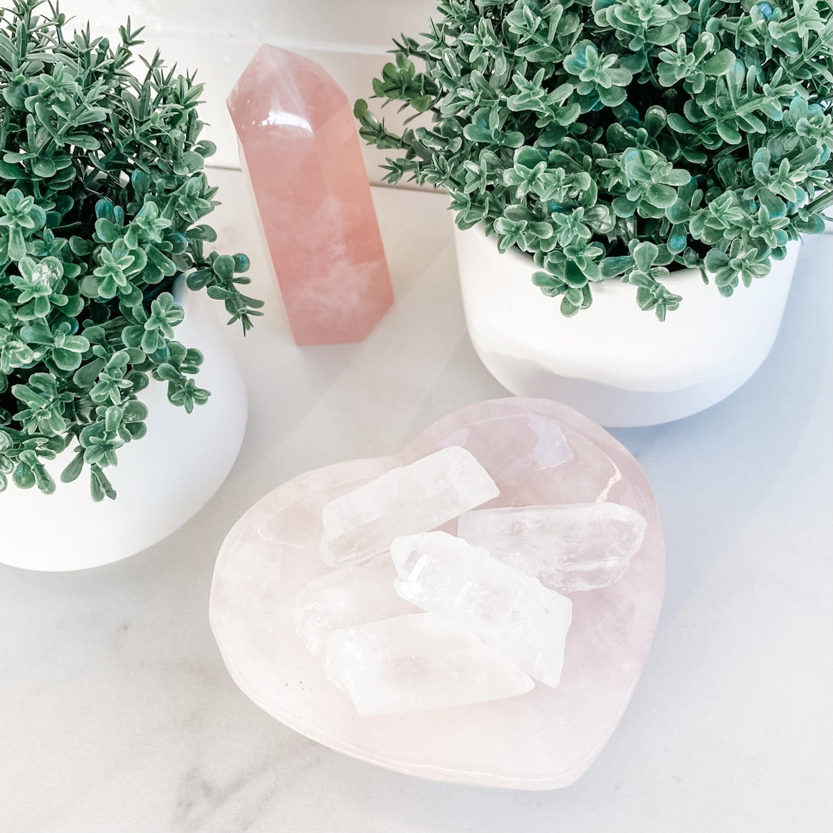 S1305 Clear Quartz crystal raw stone points australia.clear quartz crystal points australia 2cm. gemrox sydney 1