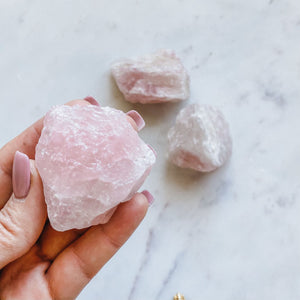 rose quartz crystal raw stone