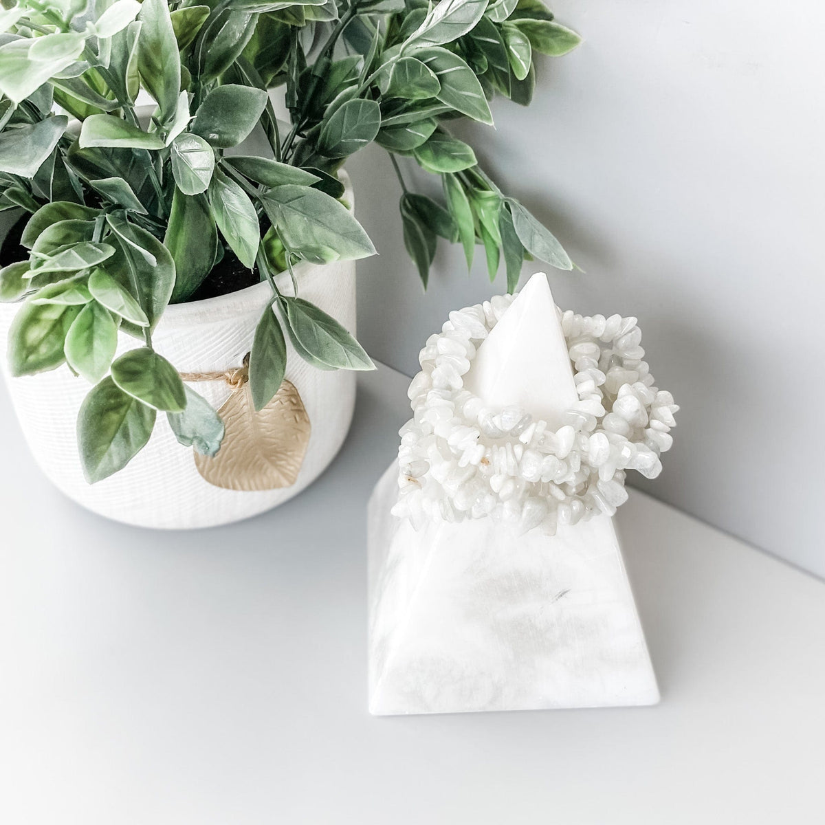 s1026 Moonstone white crystal chip healing stretch bracelet australia gemrox sydney white moonstone crystal bracelet 1