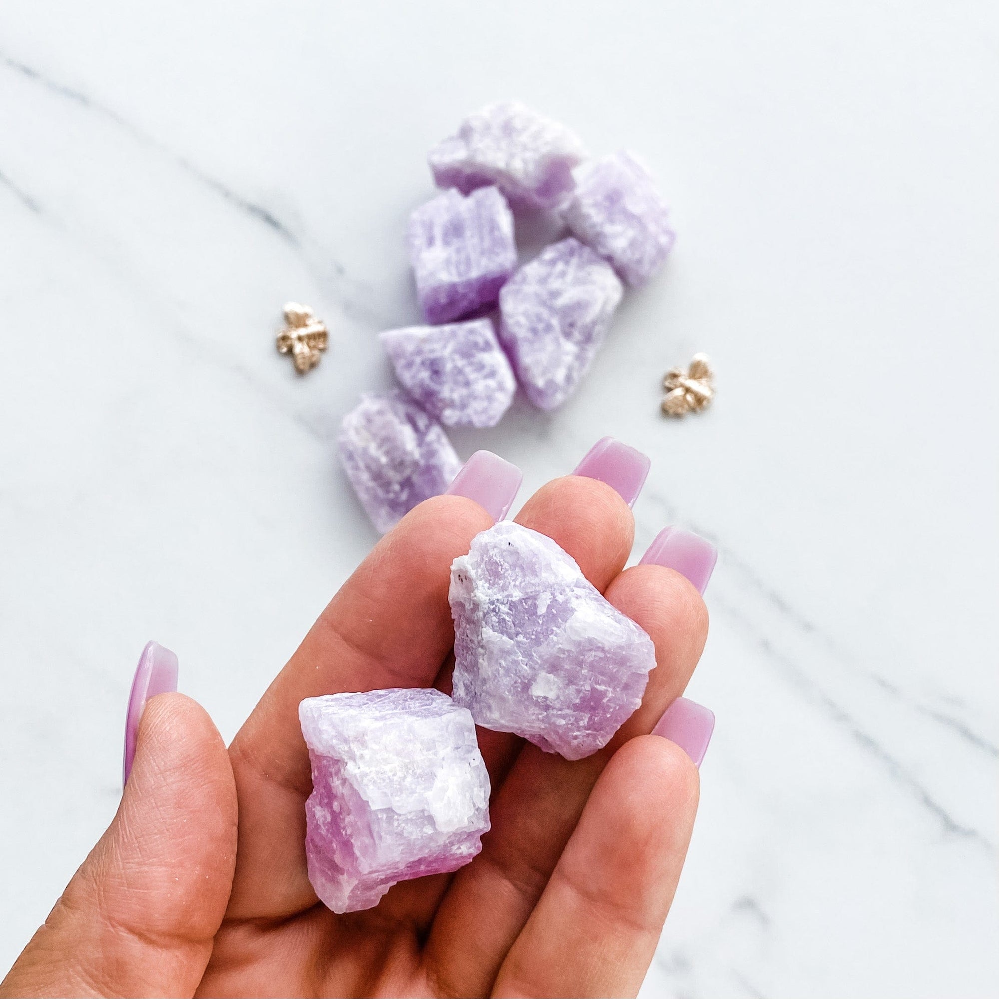 s1187 kunzite crystal raw rough stones 3cm australia.pink lilac kunzite crystal rough stones australia.Crystals australia gemrox sydney 1