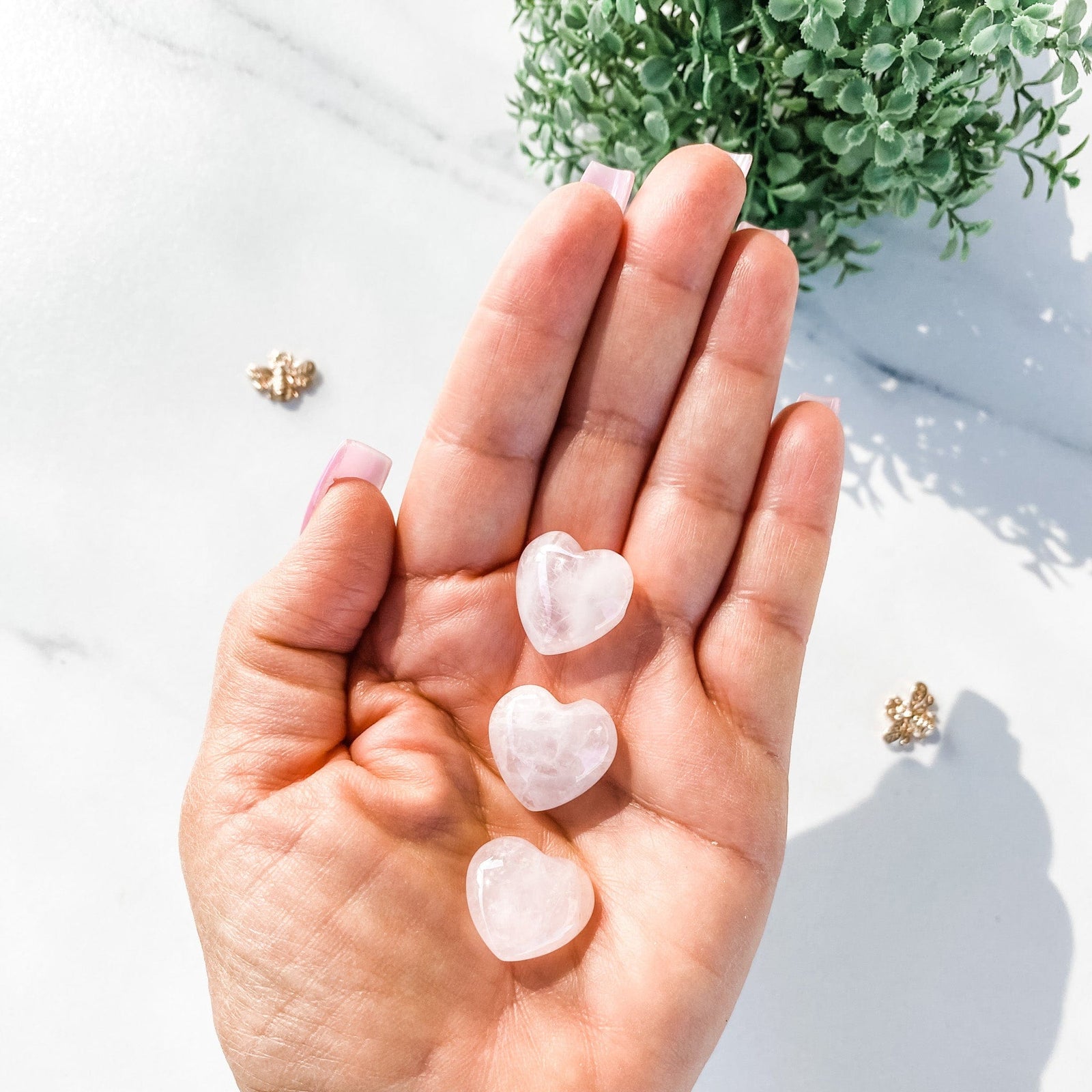 s1273 rose quartz pink crystal heart 2cm australia.rose quartz heart shaped 2cm stone australia.crystal hearts australia.rose quartz heart australia.gemrox sydney 1