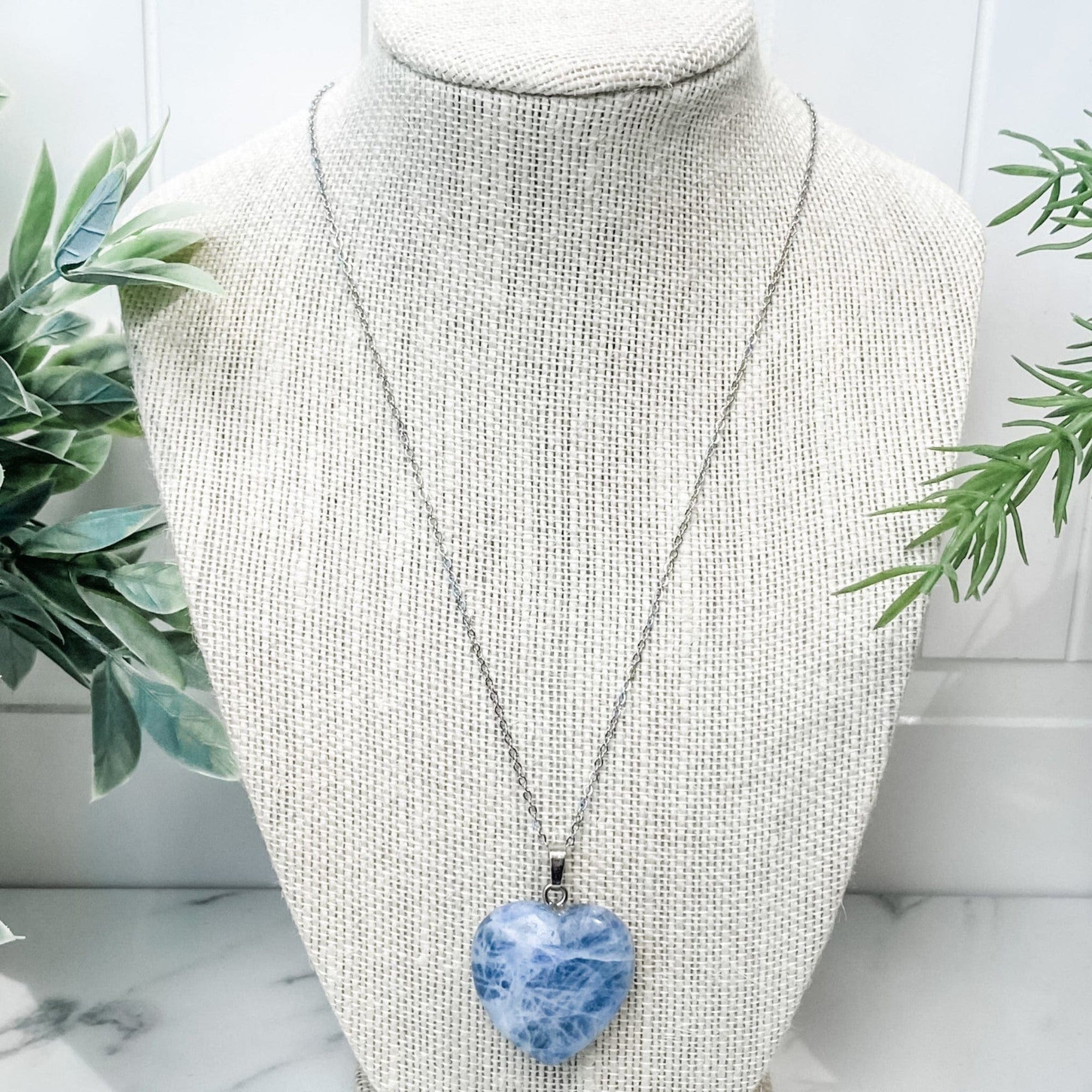 s1389 sodalite crystal heart shaped blue stone pendant necklace australia gemrox sydney 1