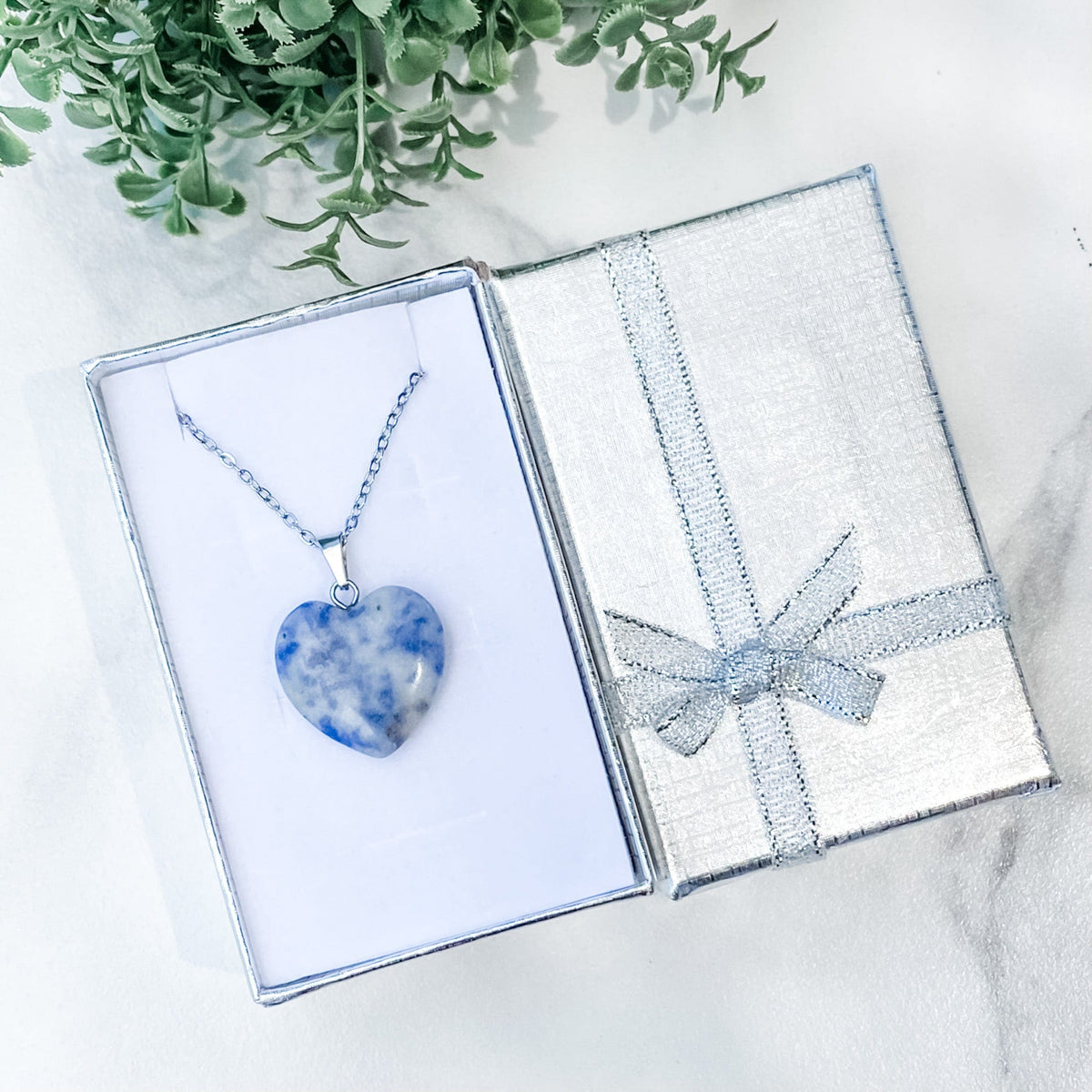 s1396 sodalite crystal heart shaped blue stone pendant necklace australia gemrox sydney 1